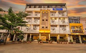 Fabhotel Silver Inn I - Near Prabhat Chauraha